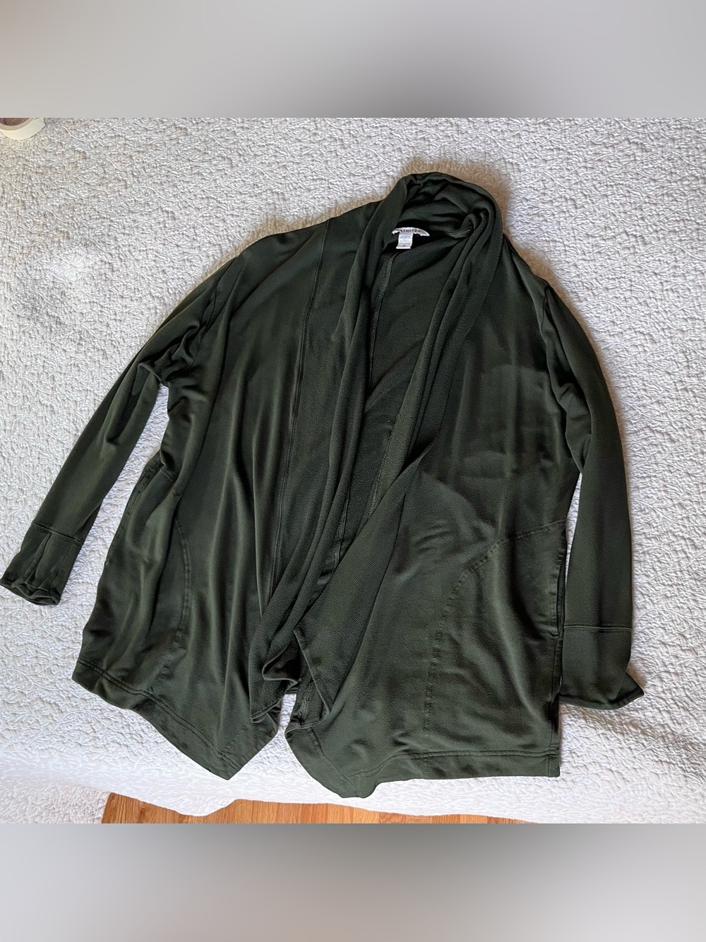 Athleta Pranayama Restore Wrap